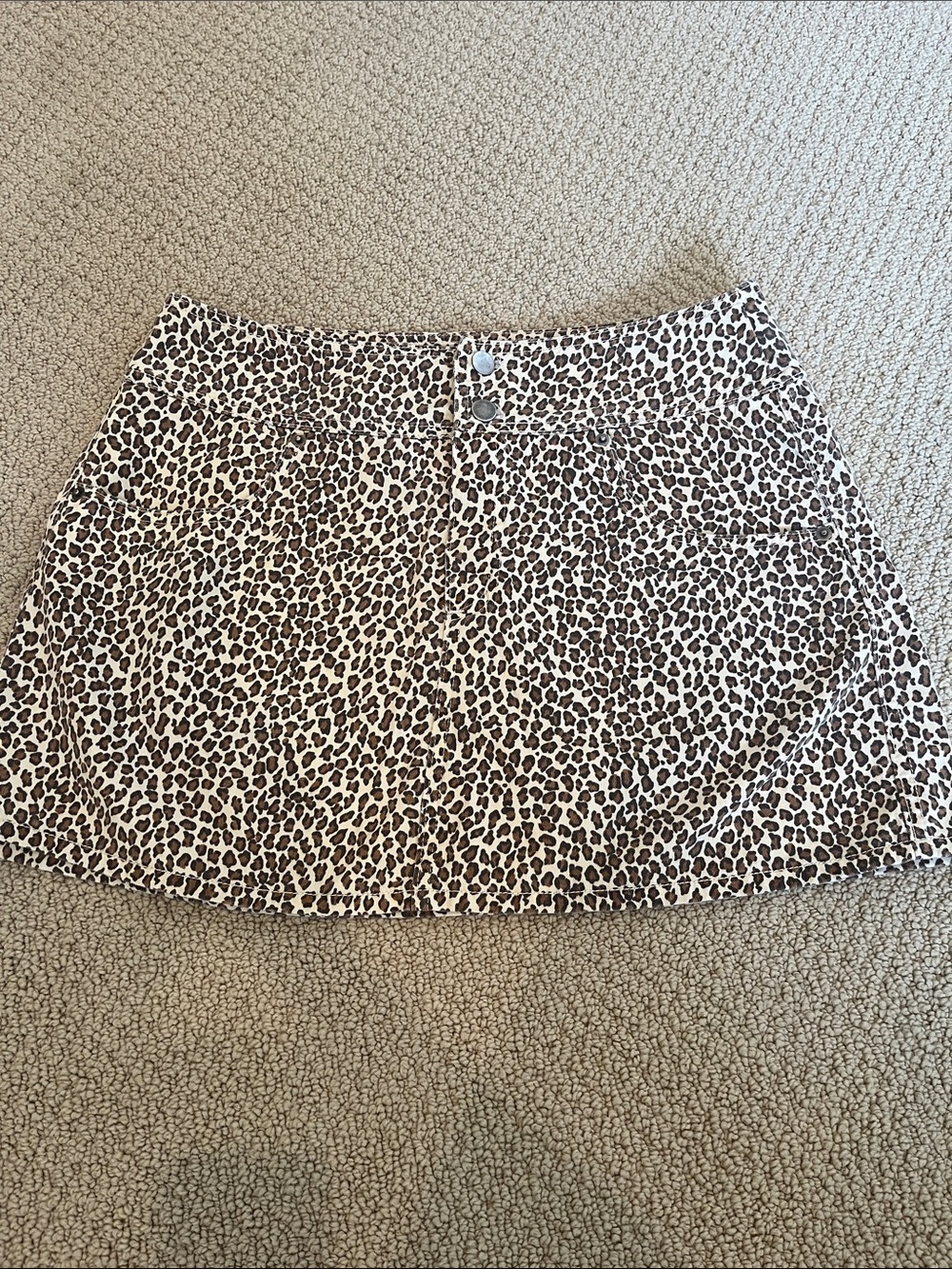High-Waist Leopard Print Mini Skirt in Brown and Cream